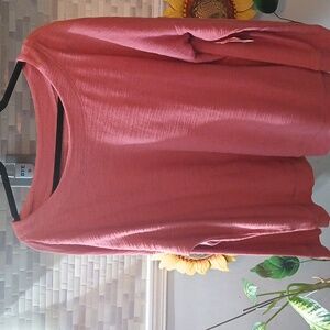 St.John's Bay Active Women's XL Scoopneck Top